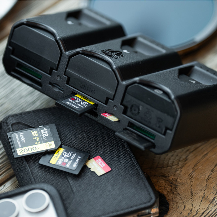 Jupio Pr1me Gear Tri-Charge NP-FZ100 product in gebruik