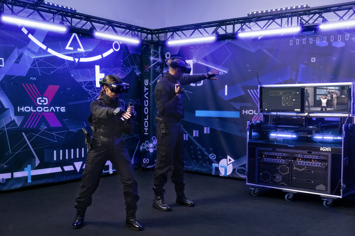 HTC Vive Ultimate Tracker Kit 3+1 product in gebruik