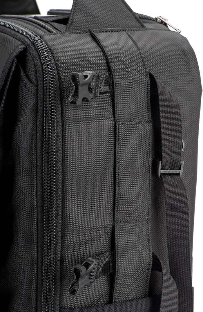 Think Tank Airport Advantage Zwart detail