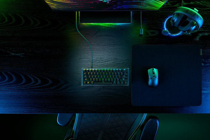Razer Huntsman V3 Pro Mini Gaming Keyboard AZERTY product in use