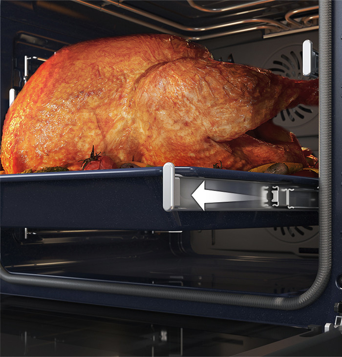 Samsung NV7B5755SAK/U1 Dual Cook Flex product in use