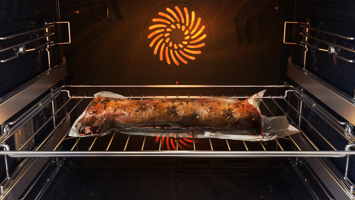 Samsung NV7B5755SAK/U1 Dual Cook Flex product in use