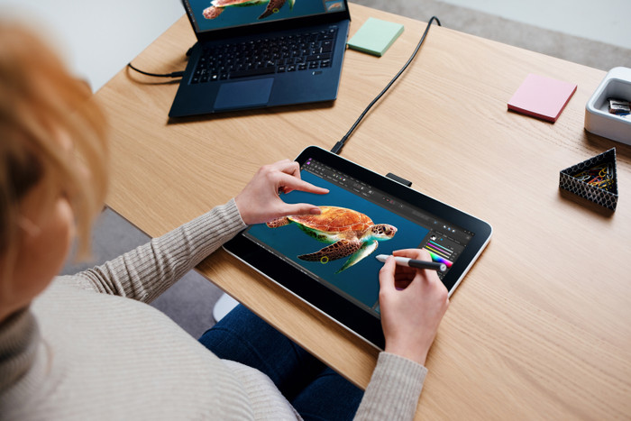 Wacom One 13 Touch product in gebruik