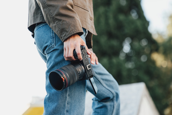 Canon EOS R6 V product in use