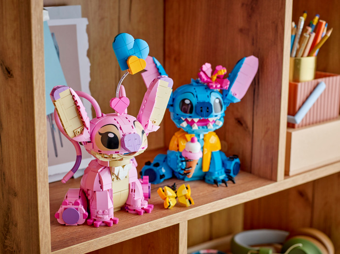 LEGO Disney Stitch 43249 product in gebruik