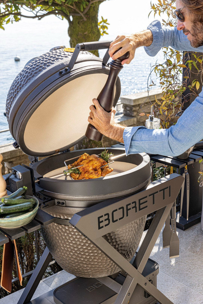 Boretti Ceramica Large rotisserie product in gebruik