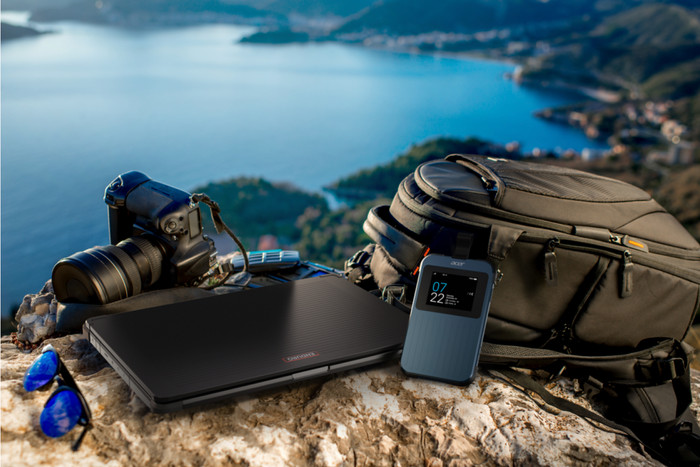 Acer Connect Enduro M3 1GB product in use