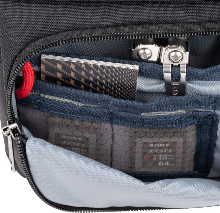 Think Tank Mirrorless Mover 20 V2 Gray top