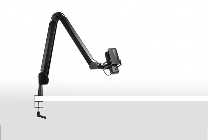 Elgato Wave Mic Arm product in gebruik