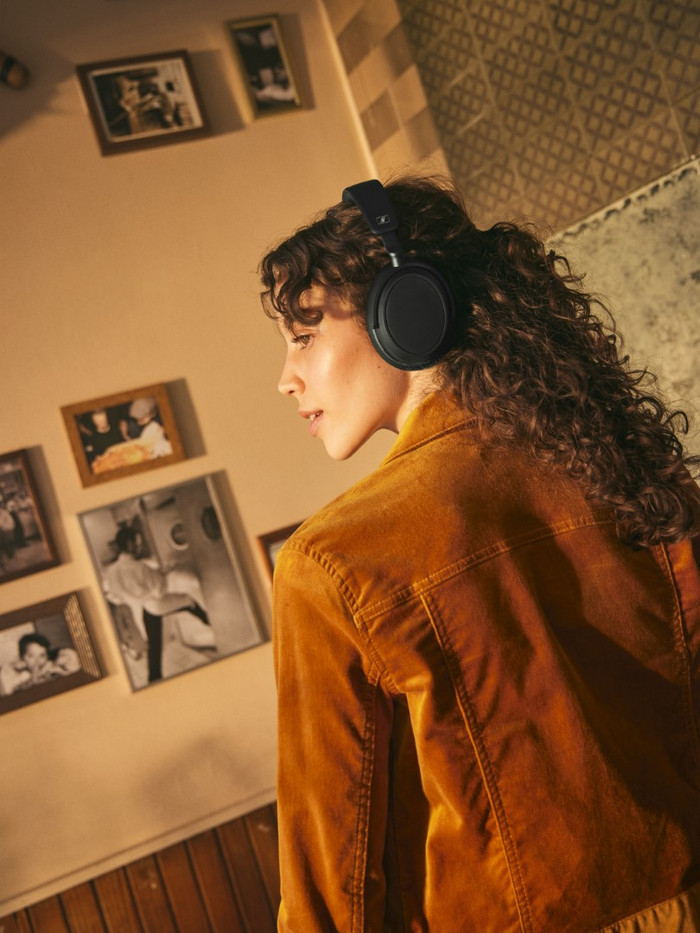Sennheiser Accentum Plus Black product in use