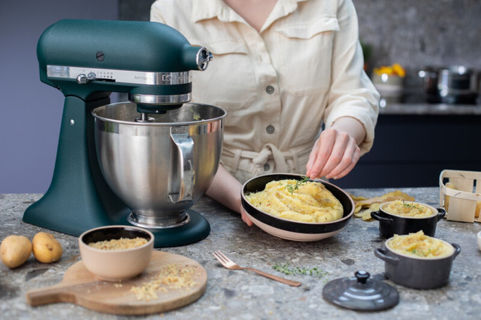 KitchenAid 5KSM185PSEPP Pebbled Palm product in gebruik