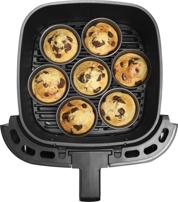 Moulinex Easy Fry & Grill XXL product in use