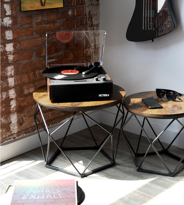 Victrola Eastwood Signature detail