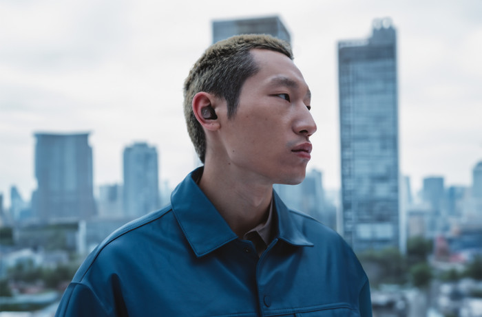 Sennheiser Momentum True Wireless 4 Kupfer produkt in gebrauch
