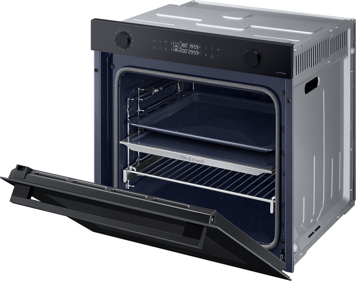 Samsung NV7B4450VAK Dual Cook detail