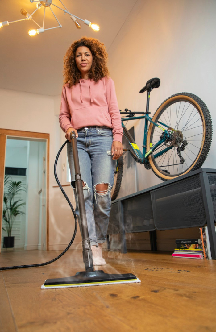 Kärcher SC 2 EasyFix product in use