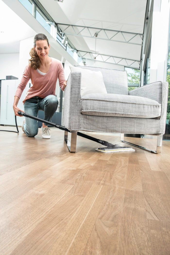 Kärcher SC 3 EasyFix product in use