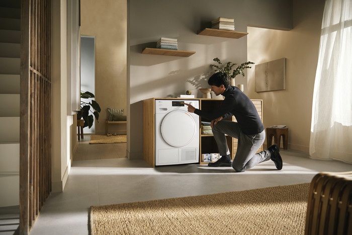 Miele TSC 663 WP EcoSpeed product in use