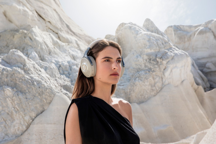 Focal Bathys Beige product in use