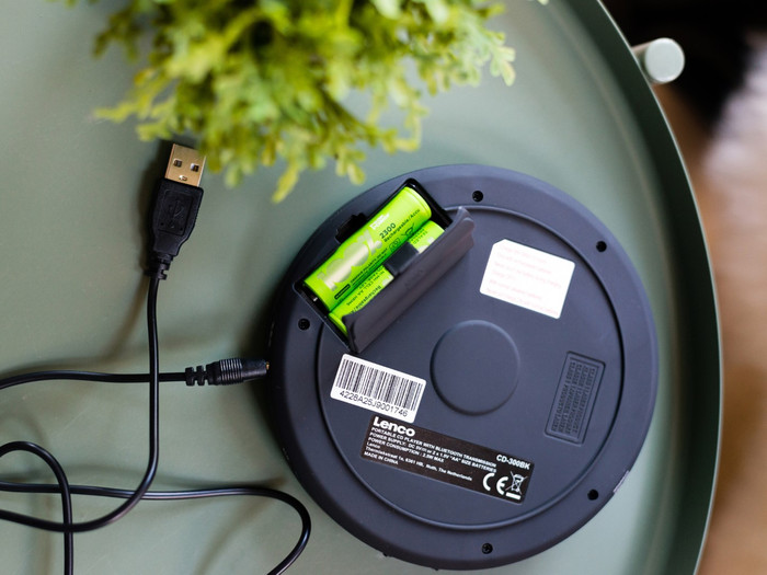 Lenco CD-300BK product in gebruik