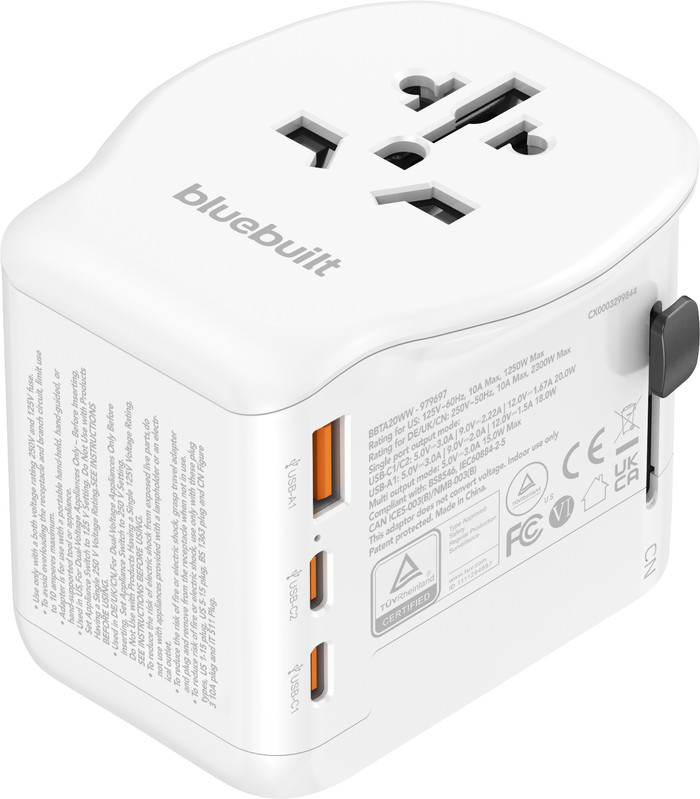 BlueBuilt Universele Wereldstekker 20 Watt detail