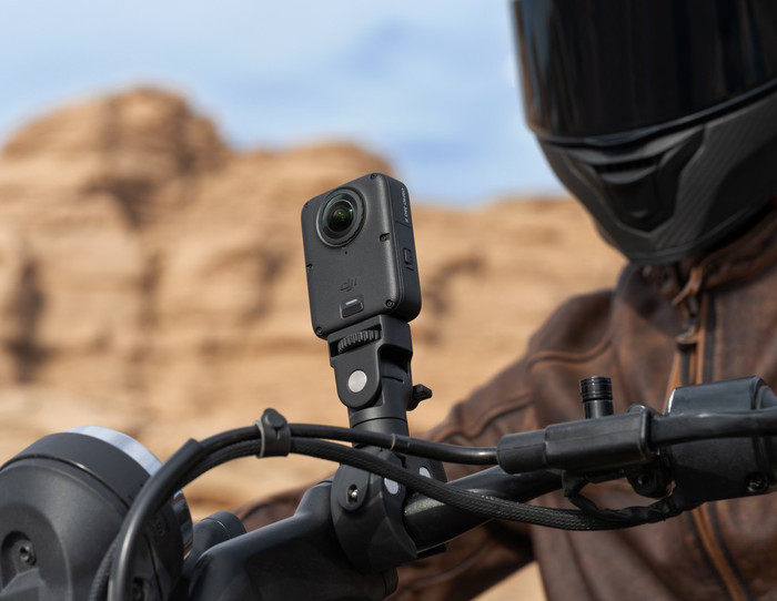 DJI Osmo 360 II Limitless Riding Combo product in gebruik