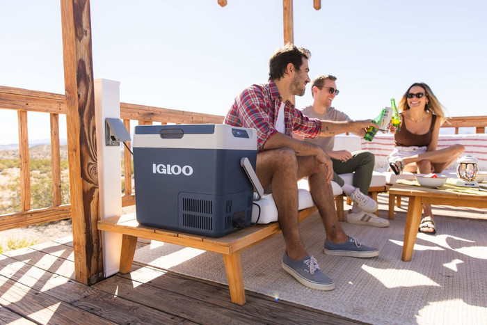Igloo ICF60 product in use