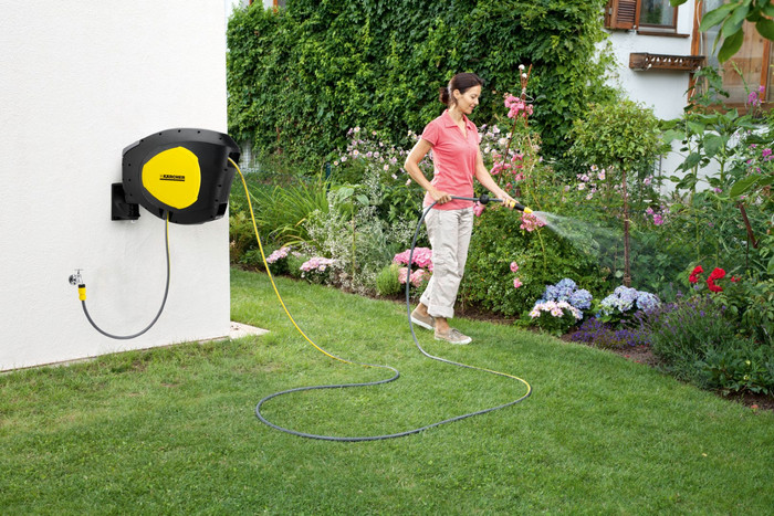 Karcher Automatische Slanghaspel CR 5.330 product in gebruik