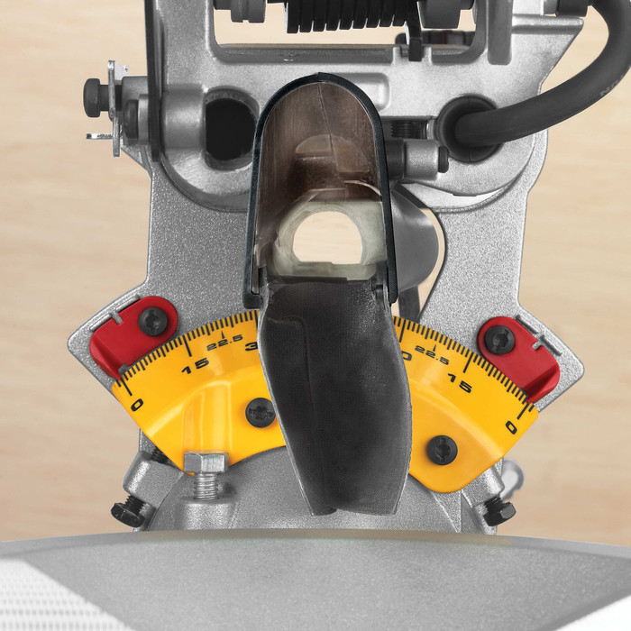 DeWalt DWS780-QS product in use