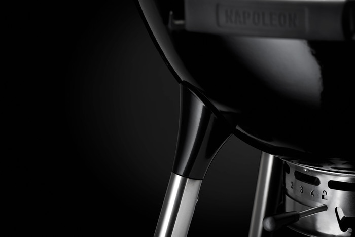 Napoleon Pro Kettle 47 cm + Napoleon Hoes voor Kettle NK18K LEG detail