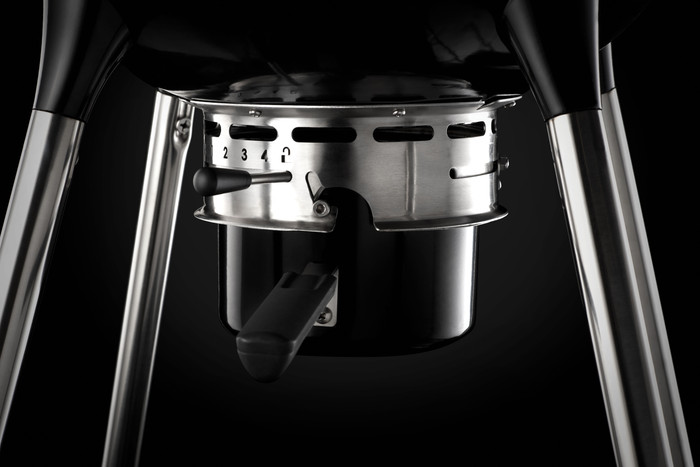 Napoleon Pro Kettle 47 cm + Napoleon Hoes voor Kettle NK18K LEG detail