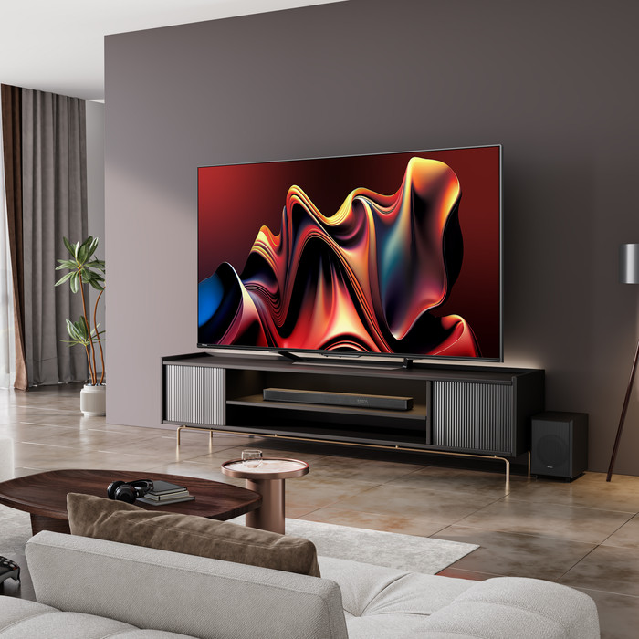 Hisense Mini-led 75U7NQ (2024) product in gebruik