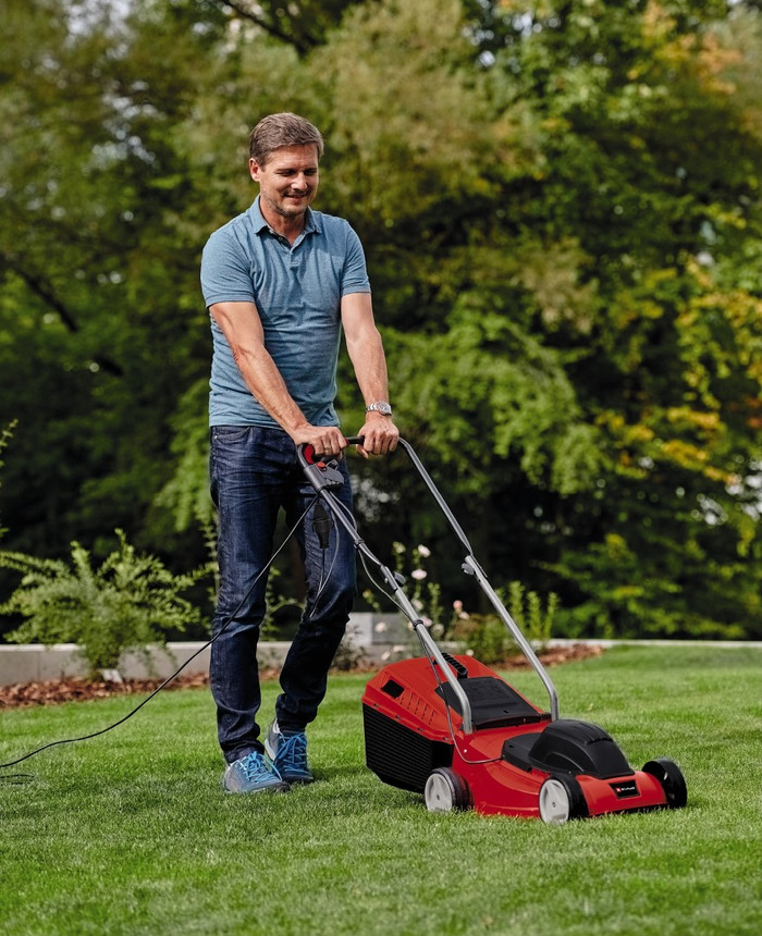 Einhell GC-EM 1032 product in gebruik