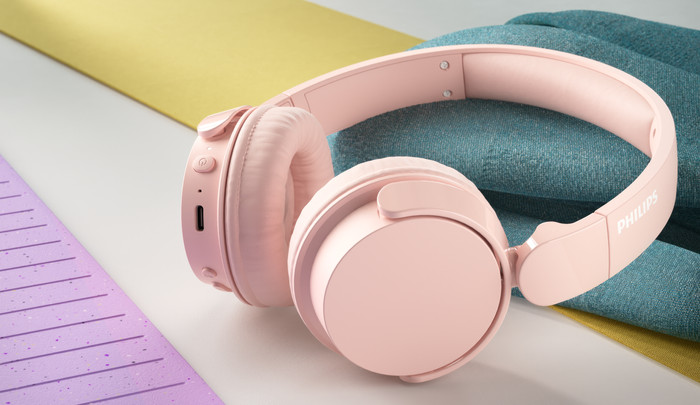 Philips TAH4209 Roze product in gebruik