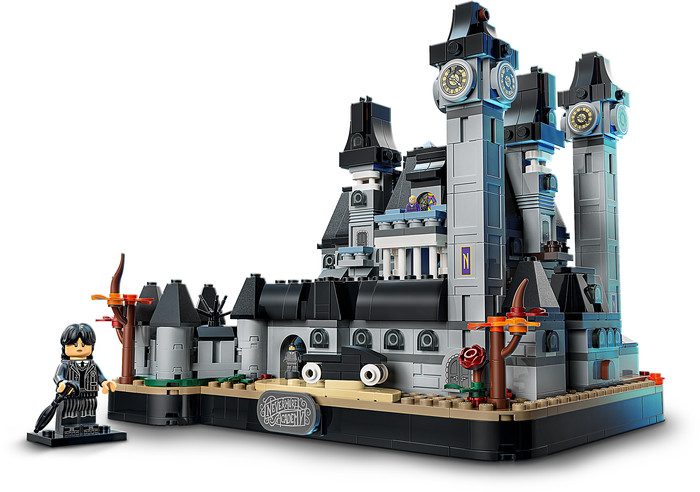 LEGO Wednesday Nimmermeer Academie 76788 detail