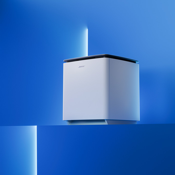 Bose Lifestyle Ultra Subwoofer White product in use