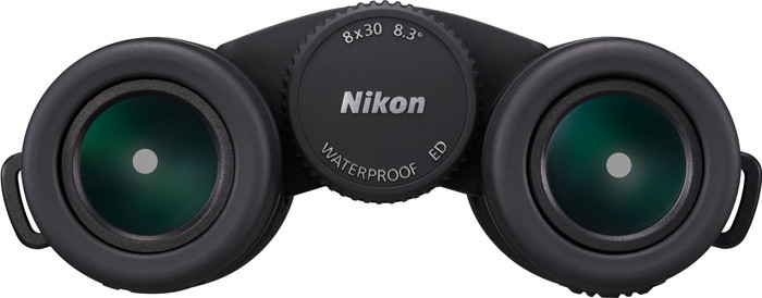 Nikon Monarch M7 8x30 vorne
