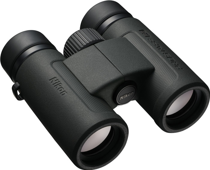 Nikon Prostaff P3 10x30 vorne