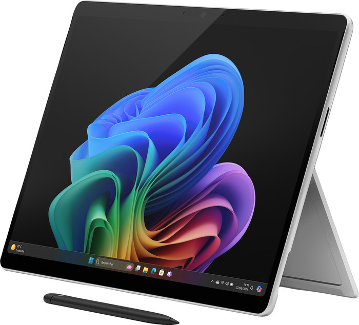 Microsoft Surface Pro Copilot+ PC OLED Snapdragon X Elite/16GB/512GB Platinum right side