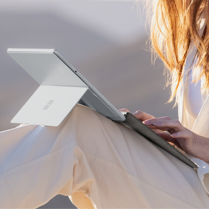 Microsoft Surface Pro Type Cover 13 Inch Laptops met Slim Pen Saffier Qwerty visual leverancier
