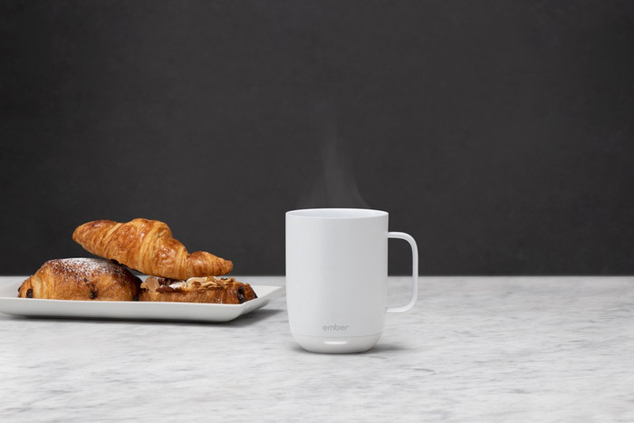 Ember Mug² 414ml White product in use