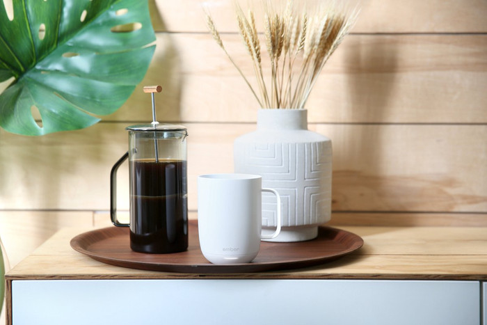 Ember Mug² 414ml White product in use