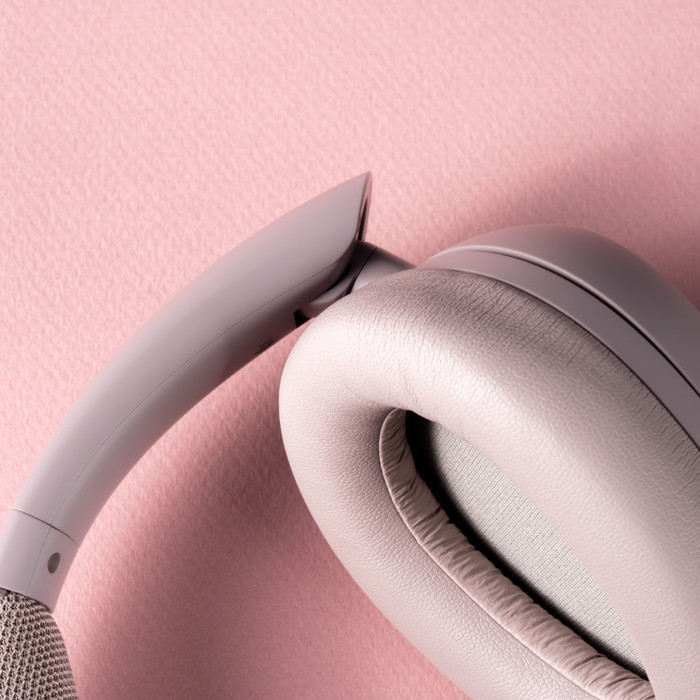 JBuds Lux ANC Rosa produkt in gebrauch