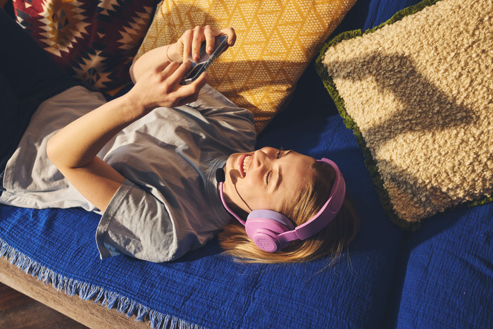 JBL Quantum 360 Wireless Roze visual leverancier