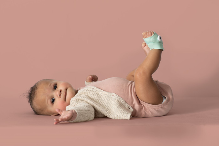 Owlet Cam 2 + Dream Sock Bedtime Blue OW-DSDUO-BL product in gebruik