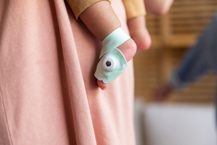 Owlet Cam 2 + Dream Sock Bedtime Blue OW-DSDUO-BL product in gebruik