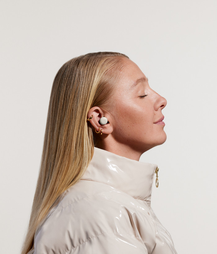 Google Pixel Buds Pro 2 Grün produkt in gebrauch