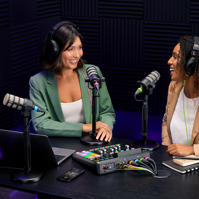 Rodecaster Pro II Wit product in gebruik