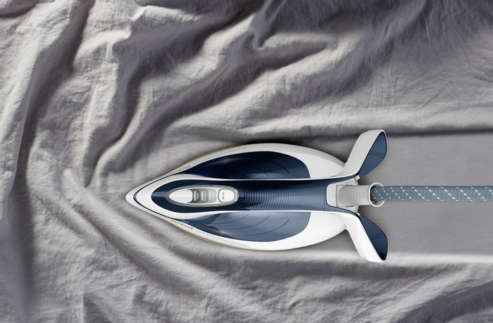 Tefal Pro Express Ultimate II GV9720 product in use