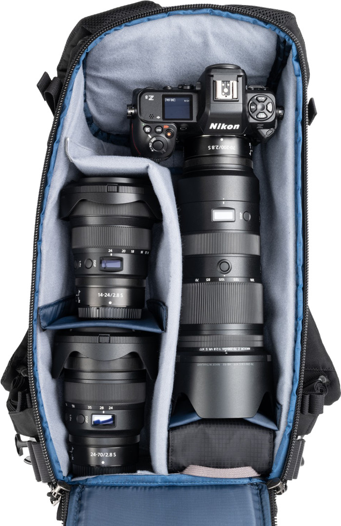 Think Tank DarkLight Backpack 14L Zwart binnenkant